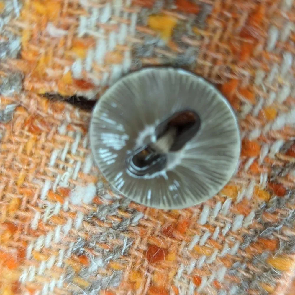 Vintage Henry White Of Dublin Wool Suit, 1960's Skirt & Jacket - Picture 5 of 17